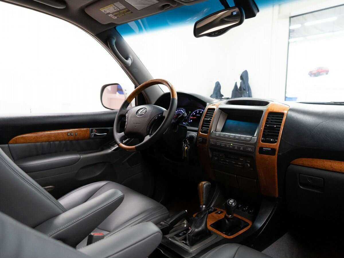 Lexus GX с пробегом — 2005 год. Фото: #18