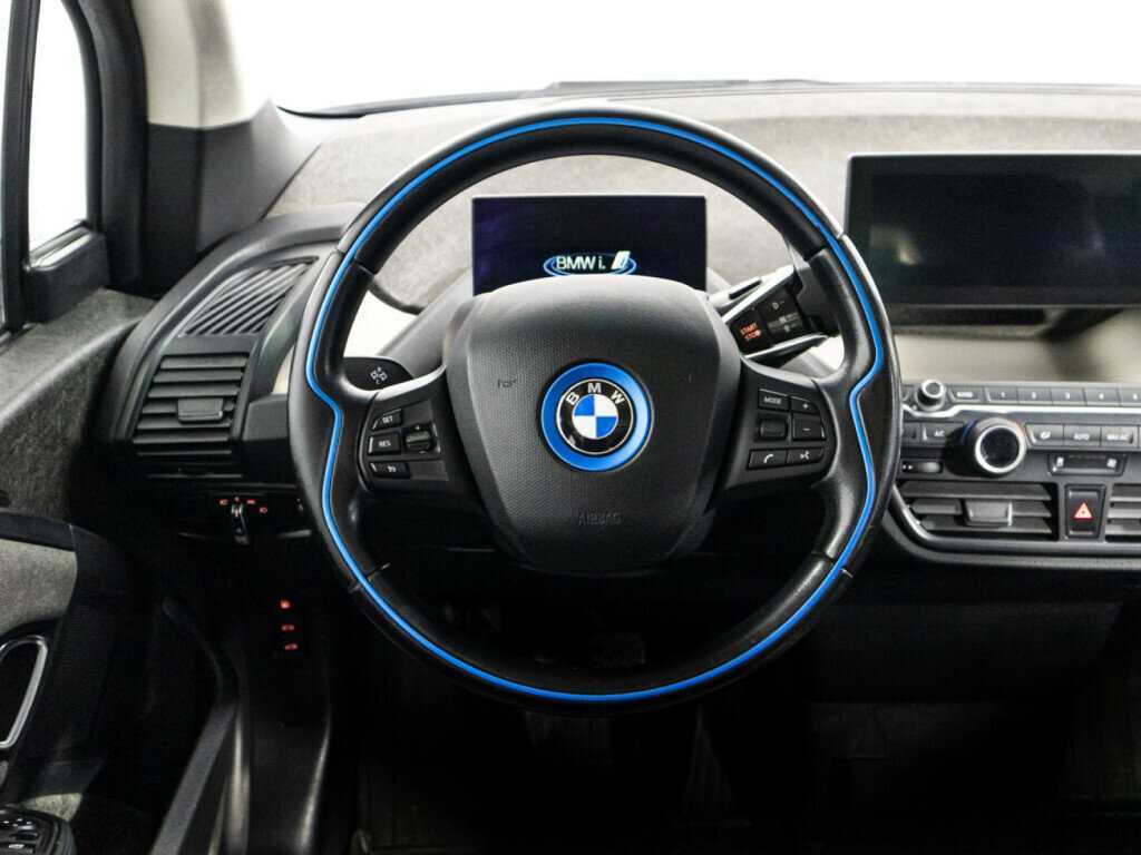 BMW i3 с пробегом — 2016 год. Фото: #12
