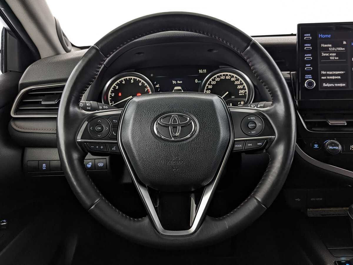 Toyota Camry с пробегом — 2022 год. Фото: #17