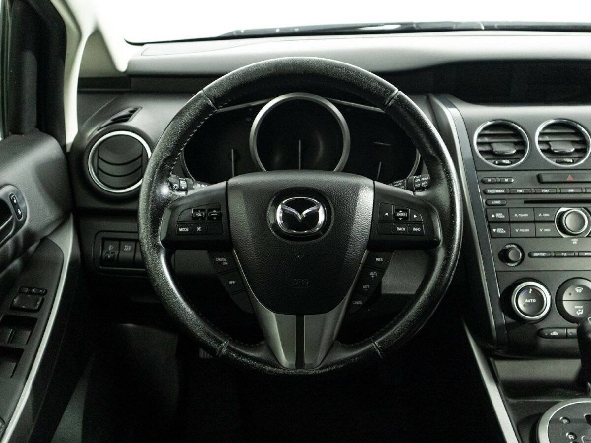 Mazda CX-7 с пробегом — 2011 год. Фото: #16