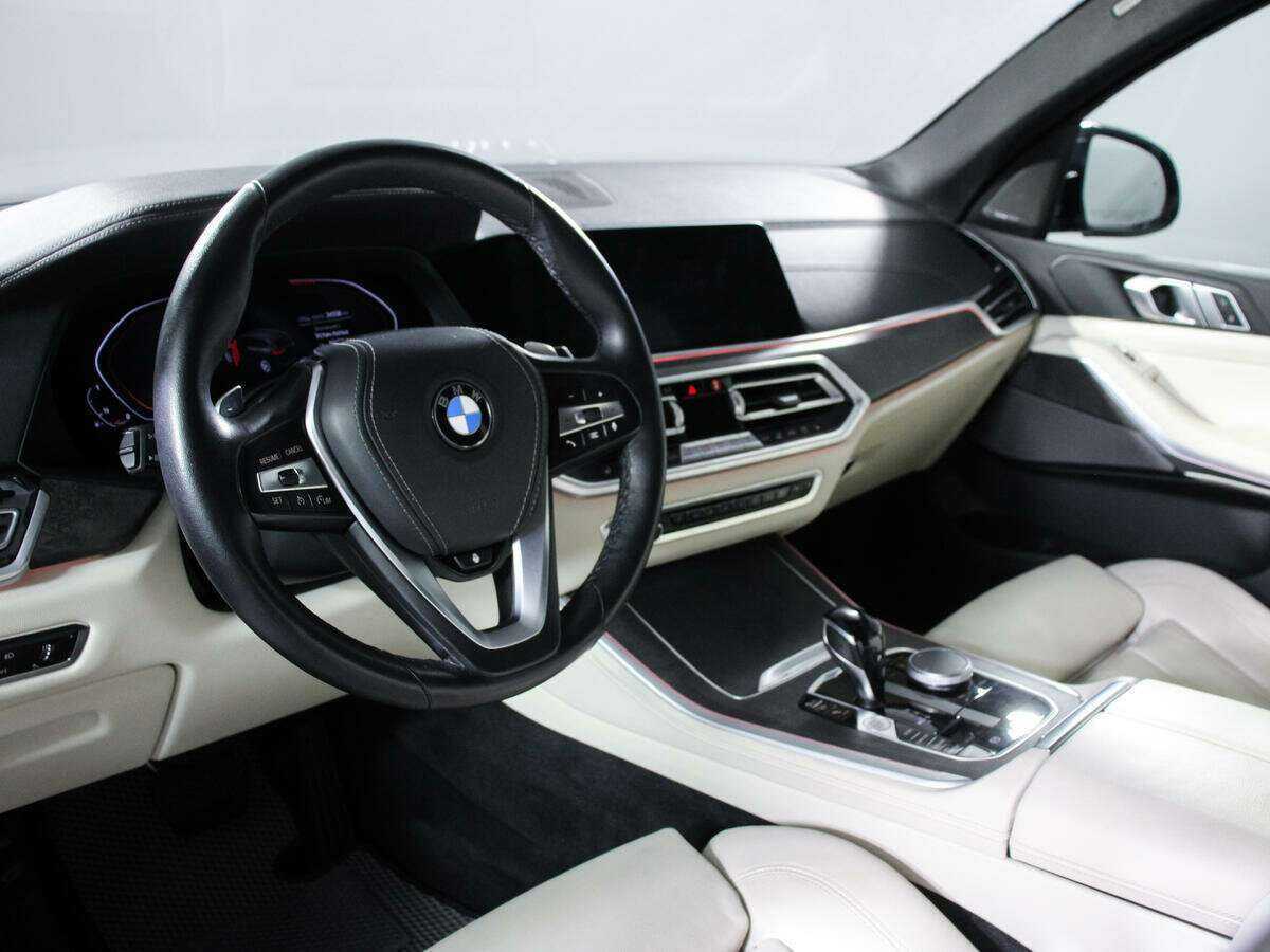 BMW X5 с пробегом — 2021 год. Фото: #10