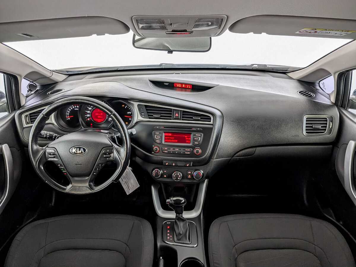 Kia Ceed с пробегом — 2017 год. Фото: #15