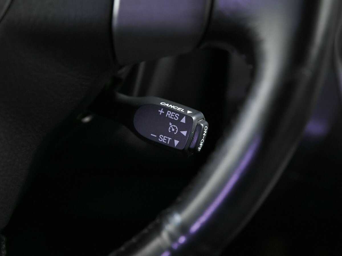 Toyota RAV4 с пробегом — 2008 год. Фото: #8