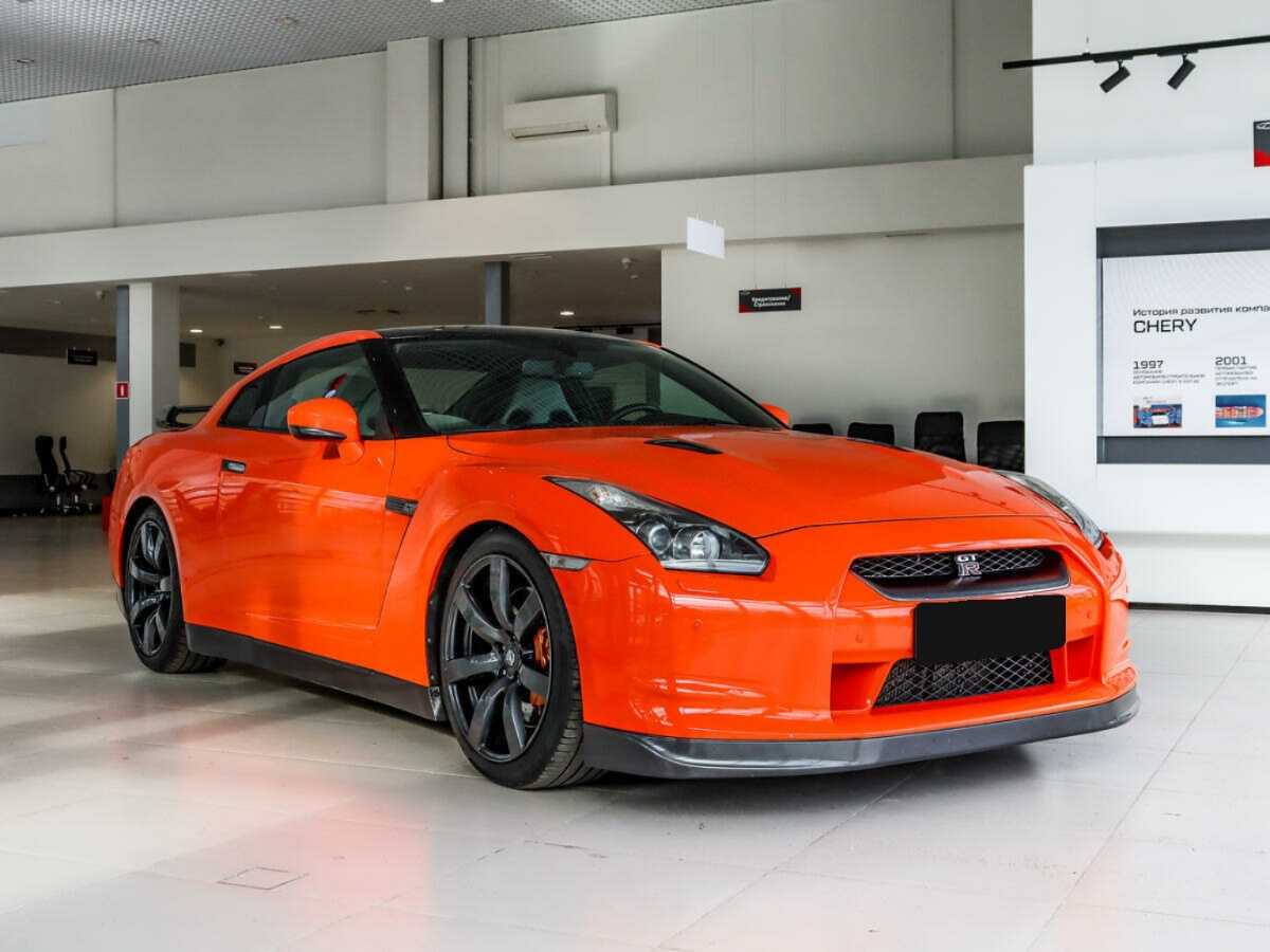 Nissan GT-R с пробегом — 2010 год. Фото: #1