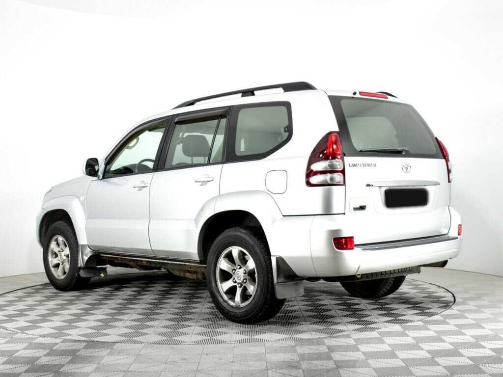 Toyota Land Cruiser Prado с пробегом — 2008 год. Фото: #5