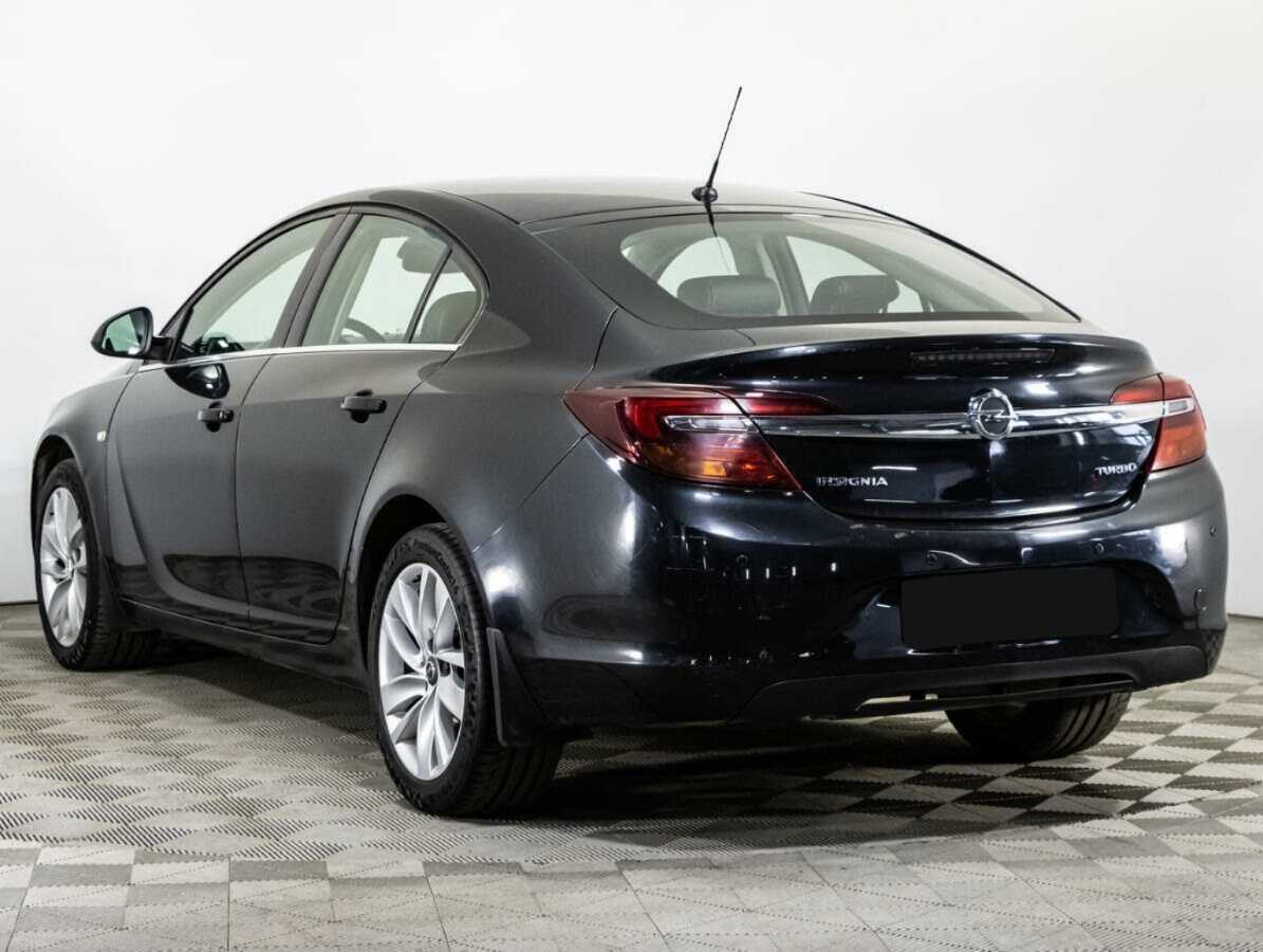 Opel Insignia с пробегом — 2014 год. Фото: #6