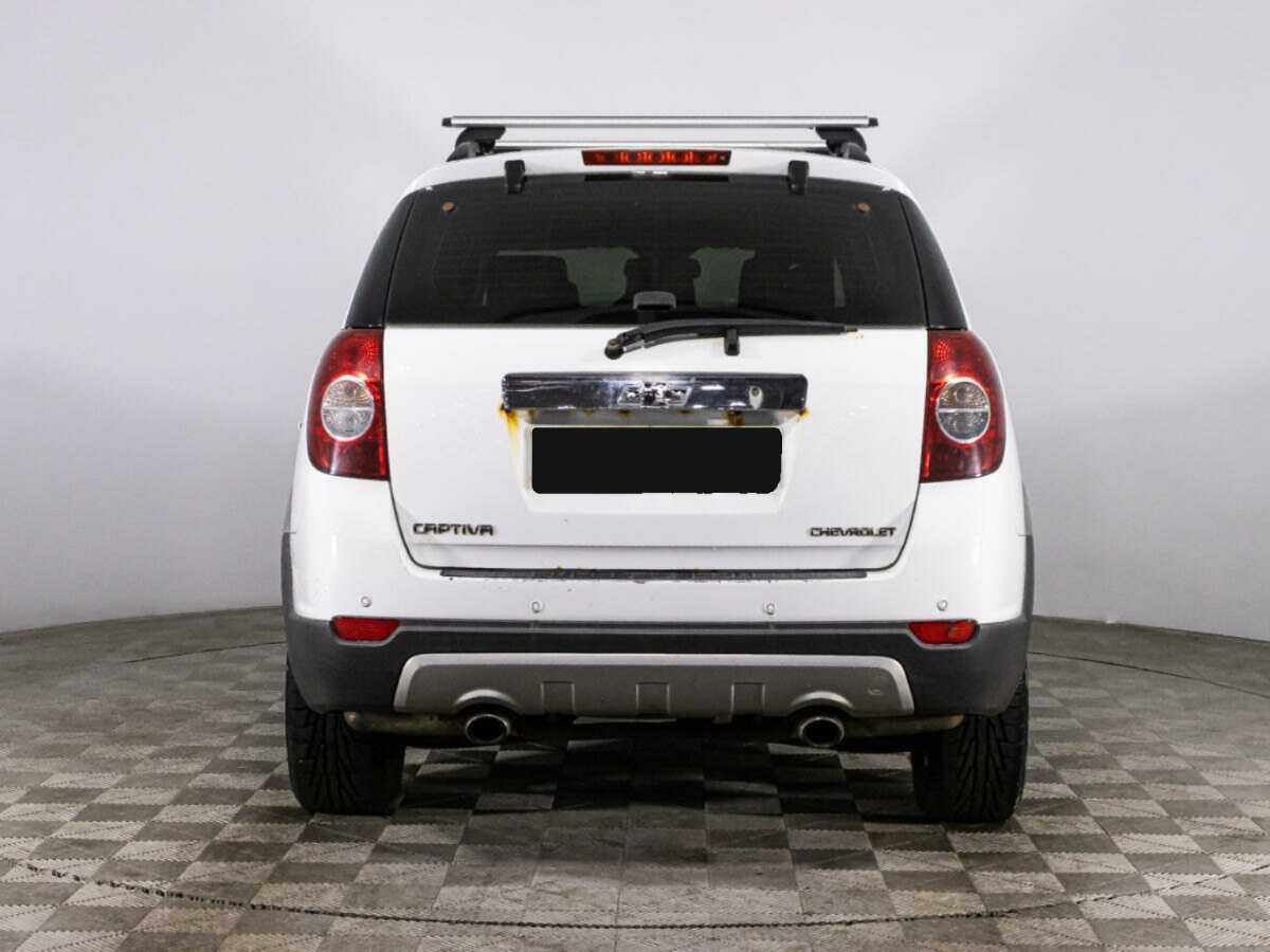 Chevrolet Captiva с пробегом — 2010 год. Фото: #5