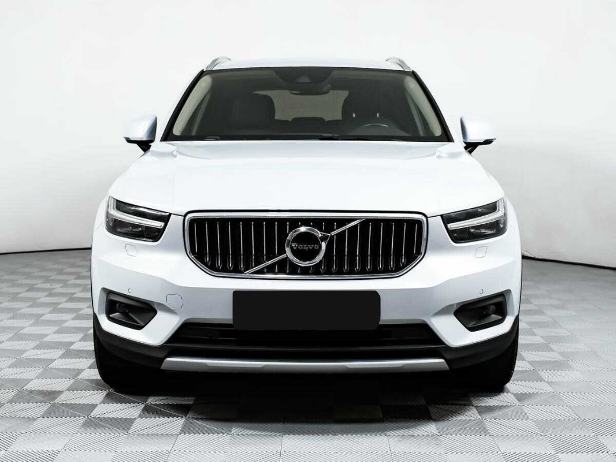 Volvo XC40 с пробегом — 2021 год. Фото: #1