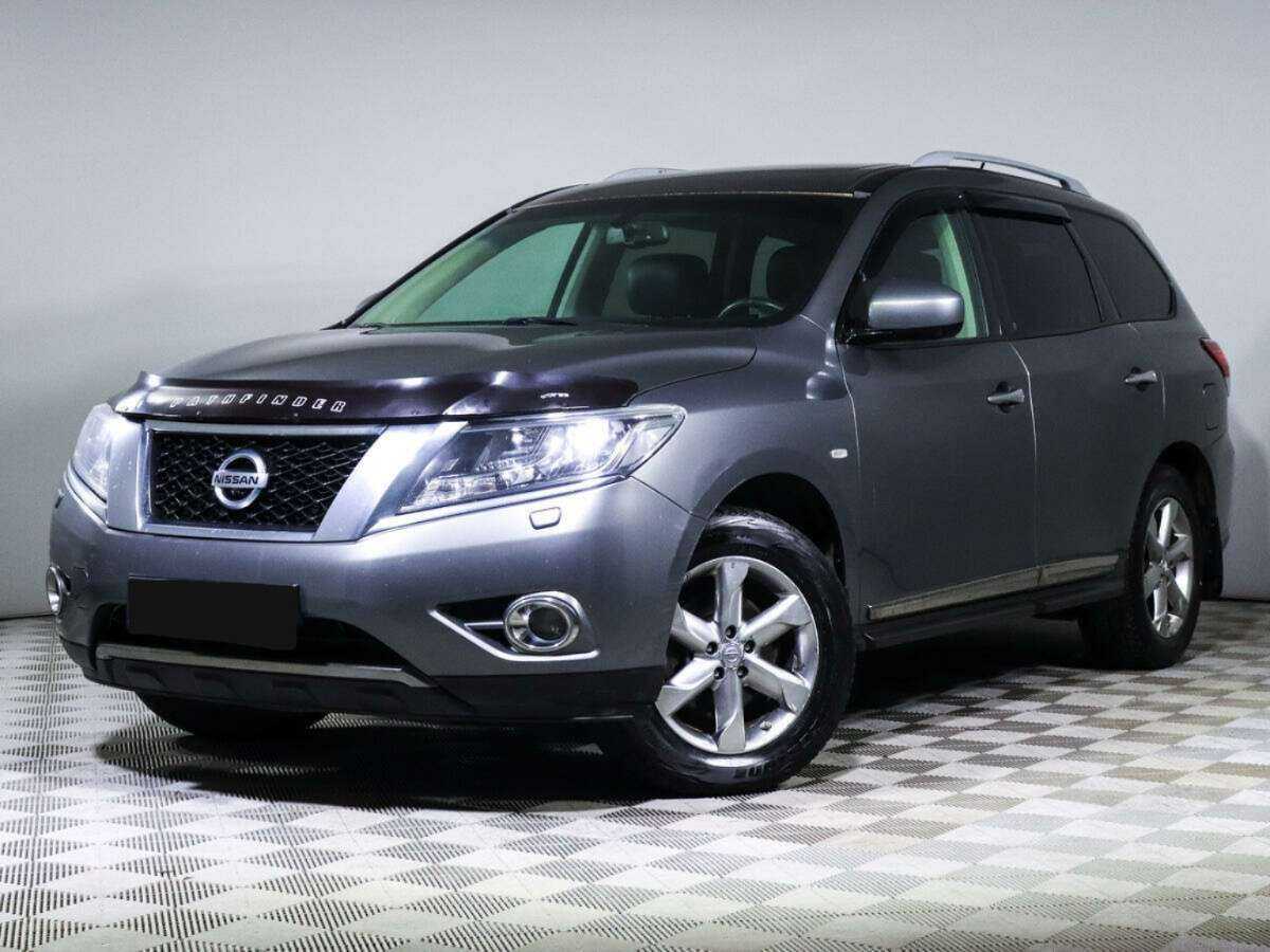 Nissan Pathfinder с пробегом — 2015 год. Посмотреть фото