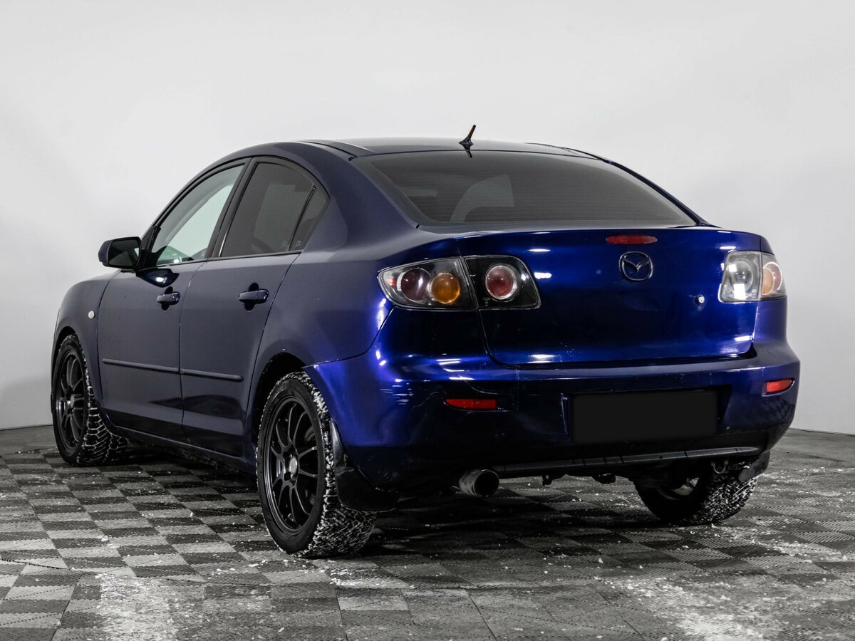 Mazda 3 с пробегом — 2006 год. Фото: #5