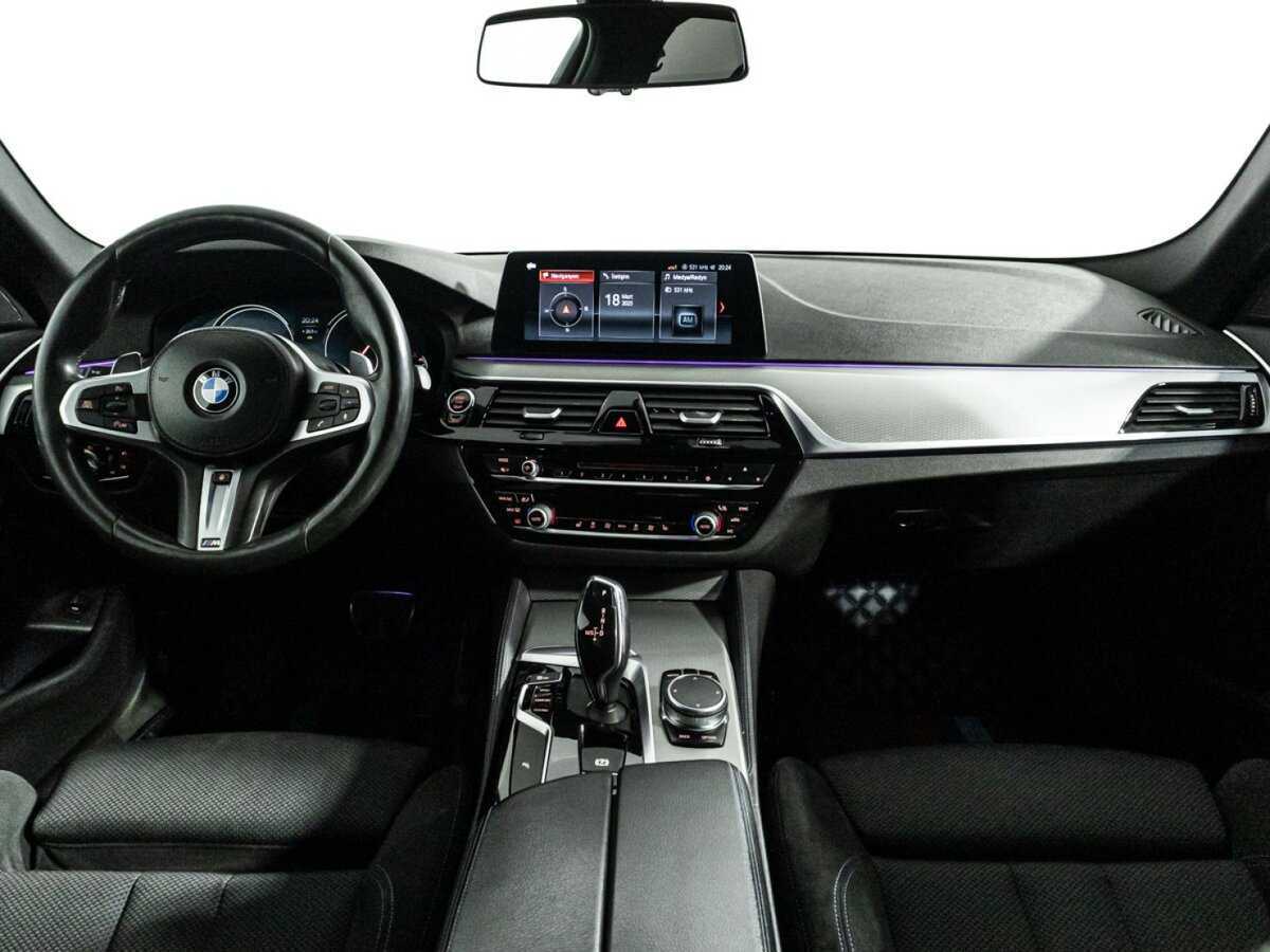 BMW 5 серии с пробегом — 2017 год. Фото: #11