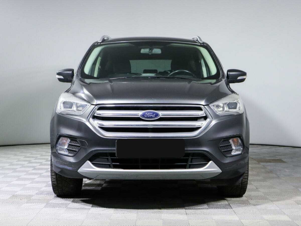 Ford Kuga с пробегом — 2017 год. Фото: #1