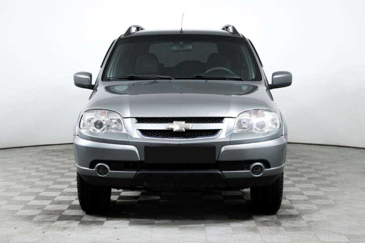 Chevrolet Niva с пробегом — 2013 год. Фото: #1