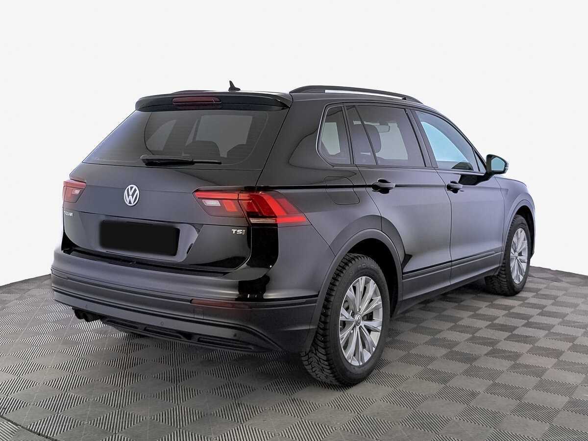 Volkswagen Tiguan с пробегом — 2018 год. Фото: #4