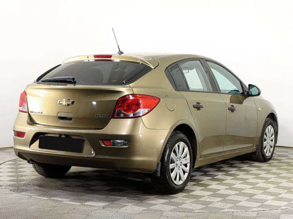 Chevrolet Cruze с пробегом — 2013 год. Фото: #4