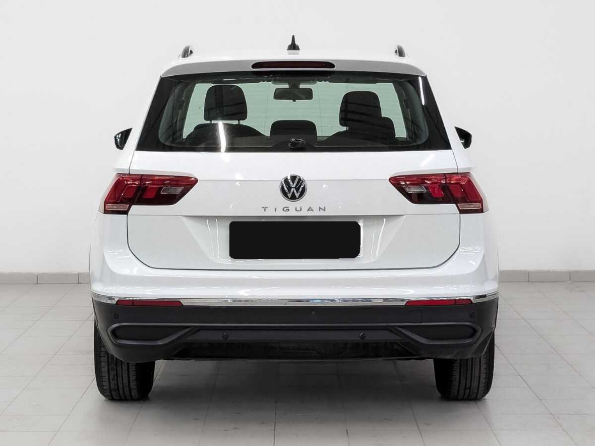 Volkswagen Tiguan с пробегом — 2021 год. Фото: #5