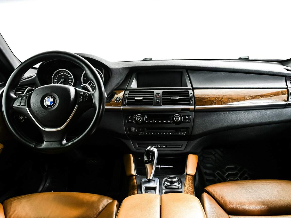 BMW X6 с пробегом — 2013 год. Фото: #10