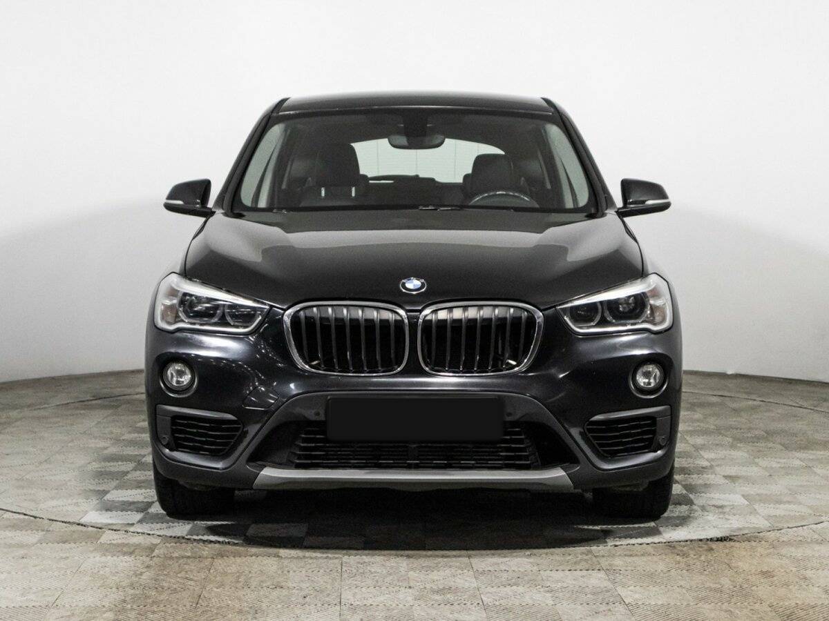 BMW X1 с пробегом — 2018 год. Фото: #1