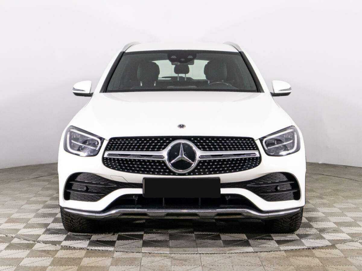 Mercedes-Benz GLC с пробегом — 2021 год. Фото: #1