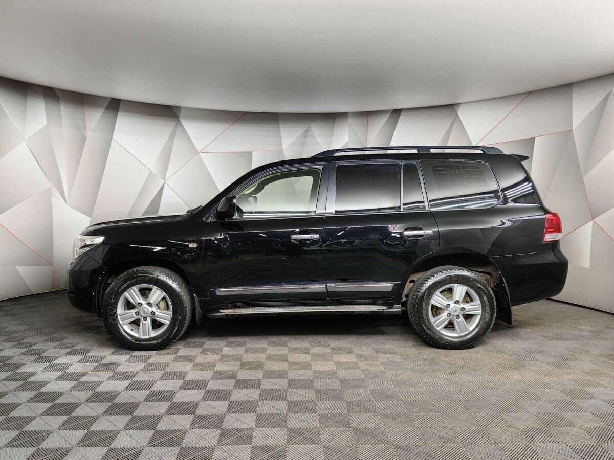 Toyota Land Cruiser с пробегом — 2011 год. Фото: #4