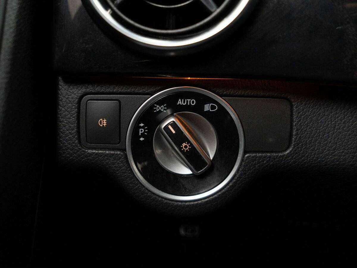 Mercedes-Benz GLK-Класс с пробегом — 2013 год. Фото: #14