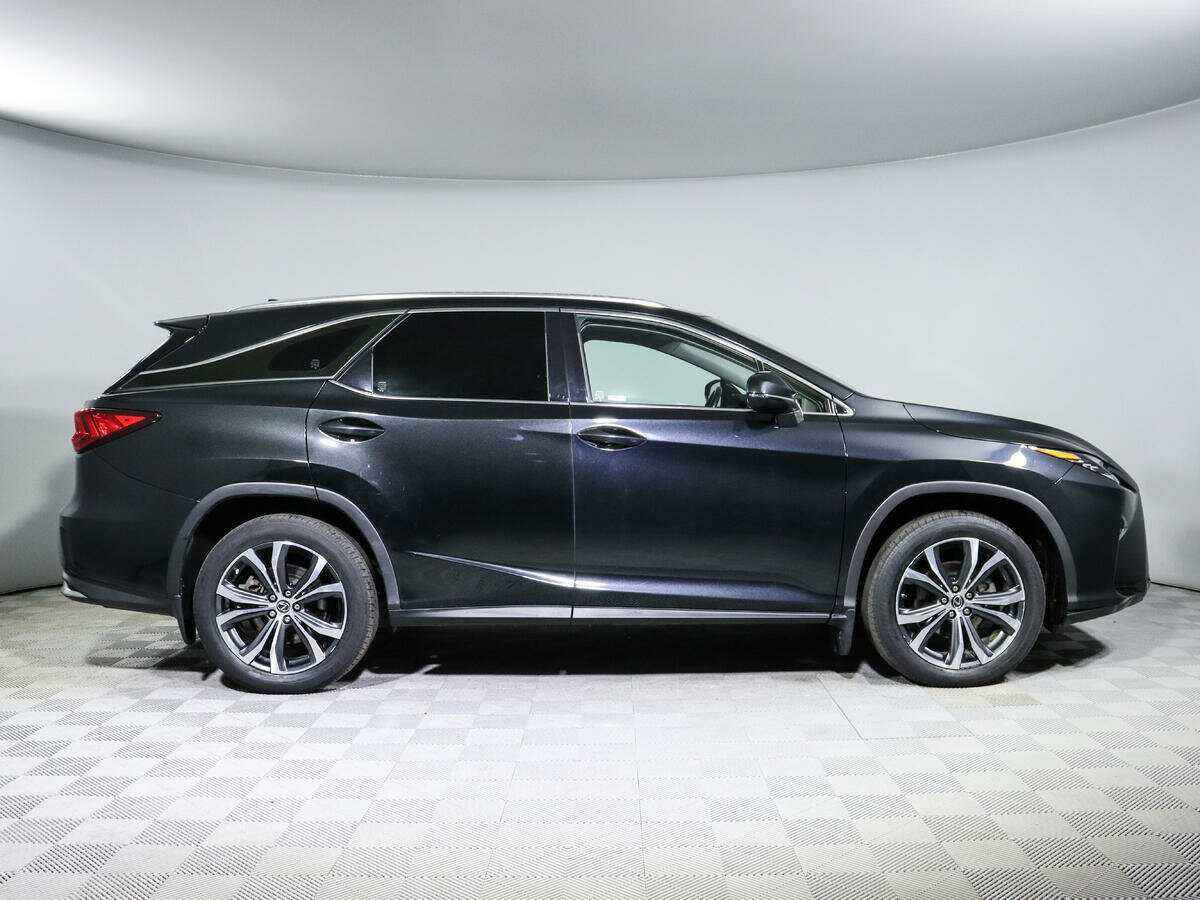 Lexus RX с пробегом — 2018 год. Фото: #2