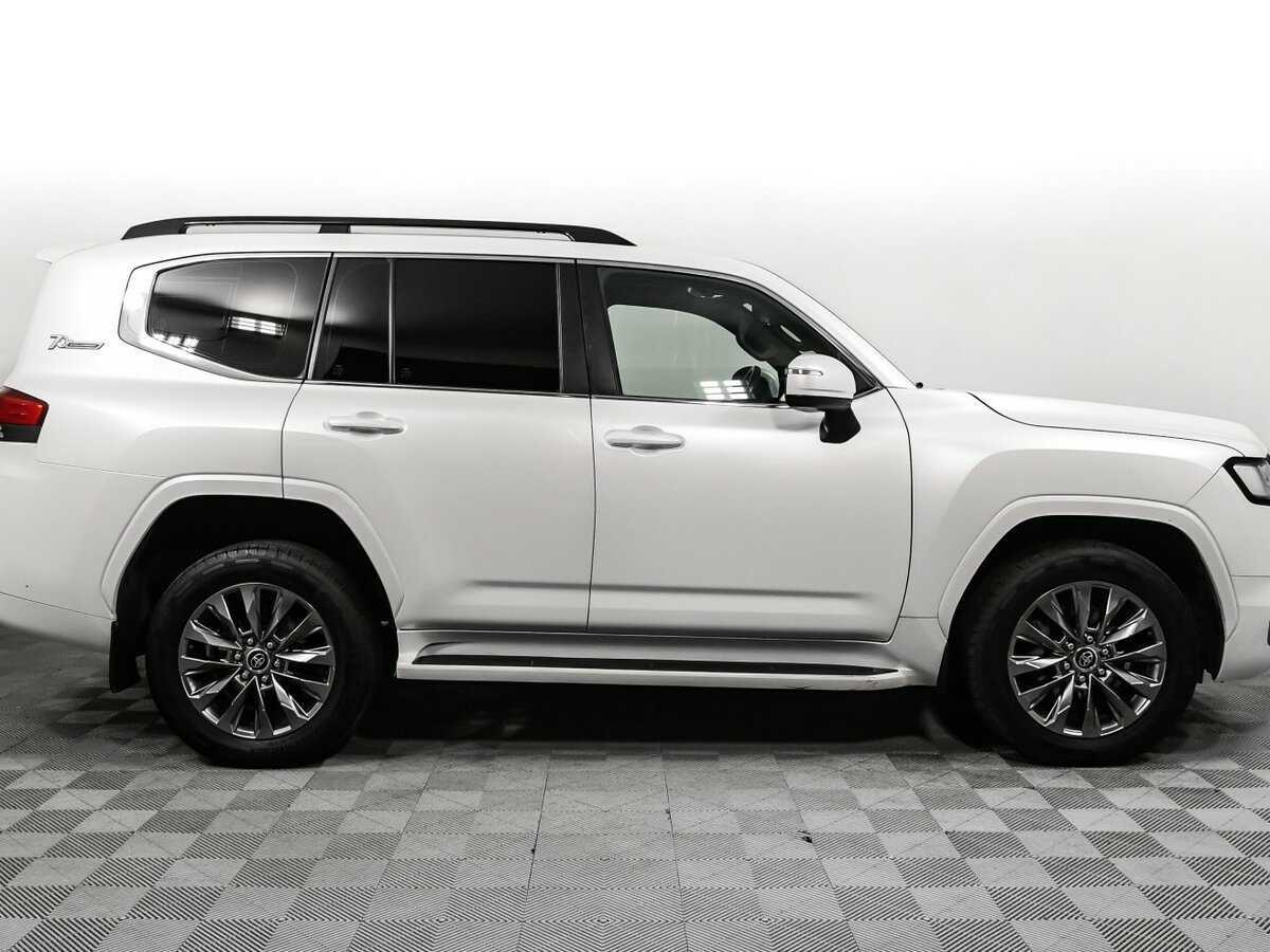 Toyota Land Cruiser с пробегом — 2021 год. Фото: #3