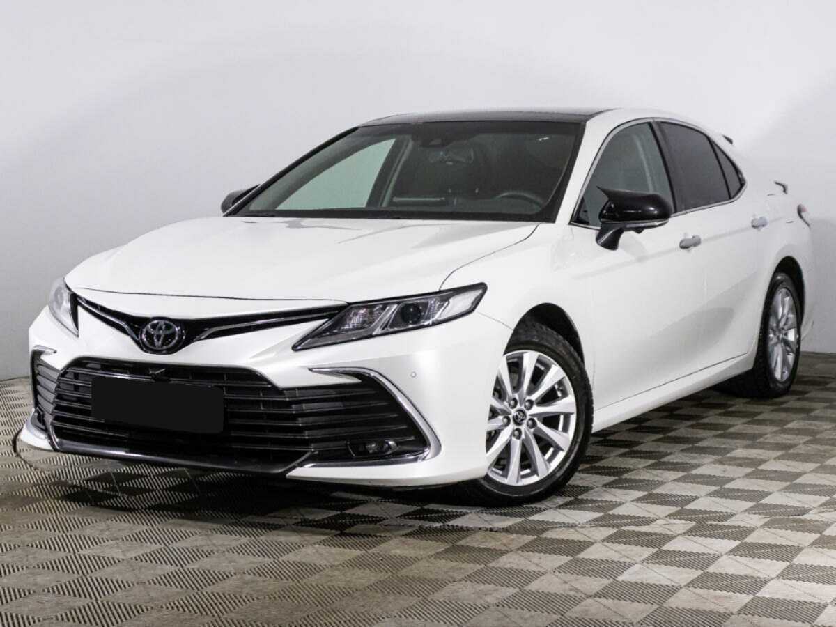Toyota Camry с пробегом — 2022 год. Фото: #0