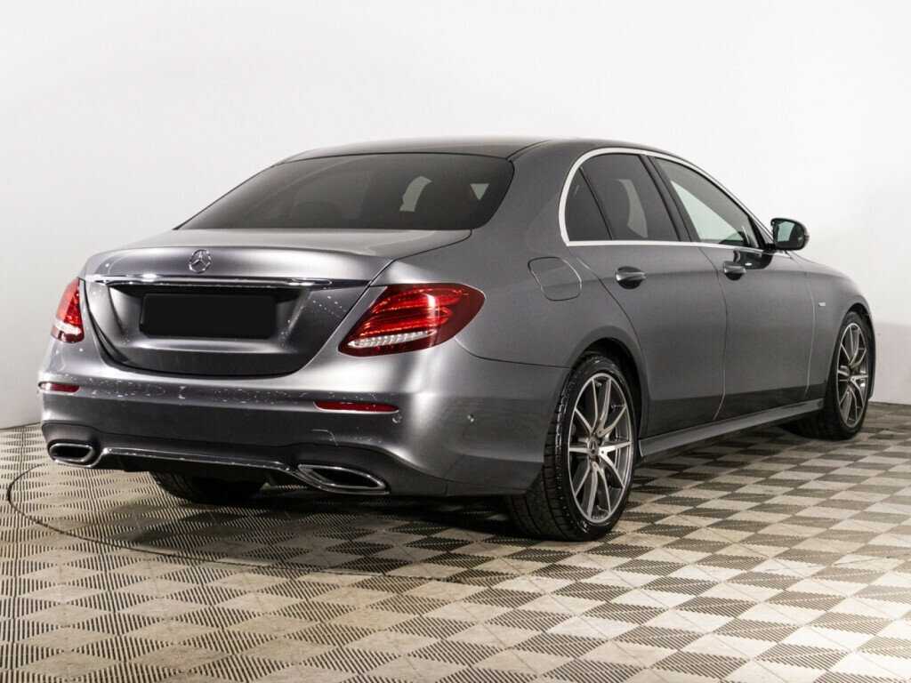 Mercedes-Benz E-Класс с пробегом — 2019 год. Фото: #4