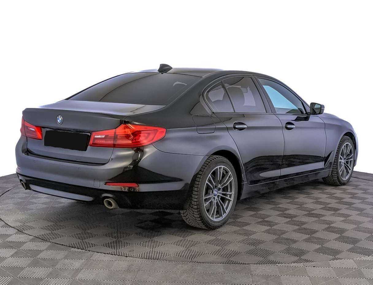 BMW 5 серии с пробегом — 2017 год. Фото: #4