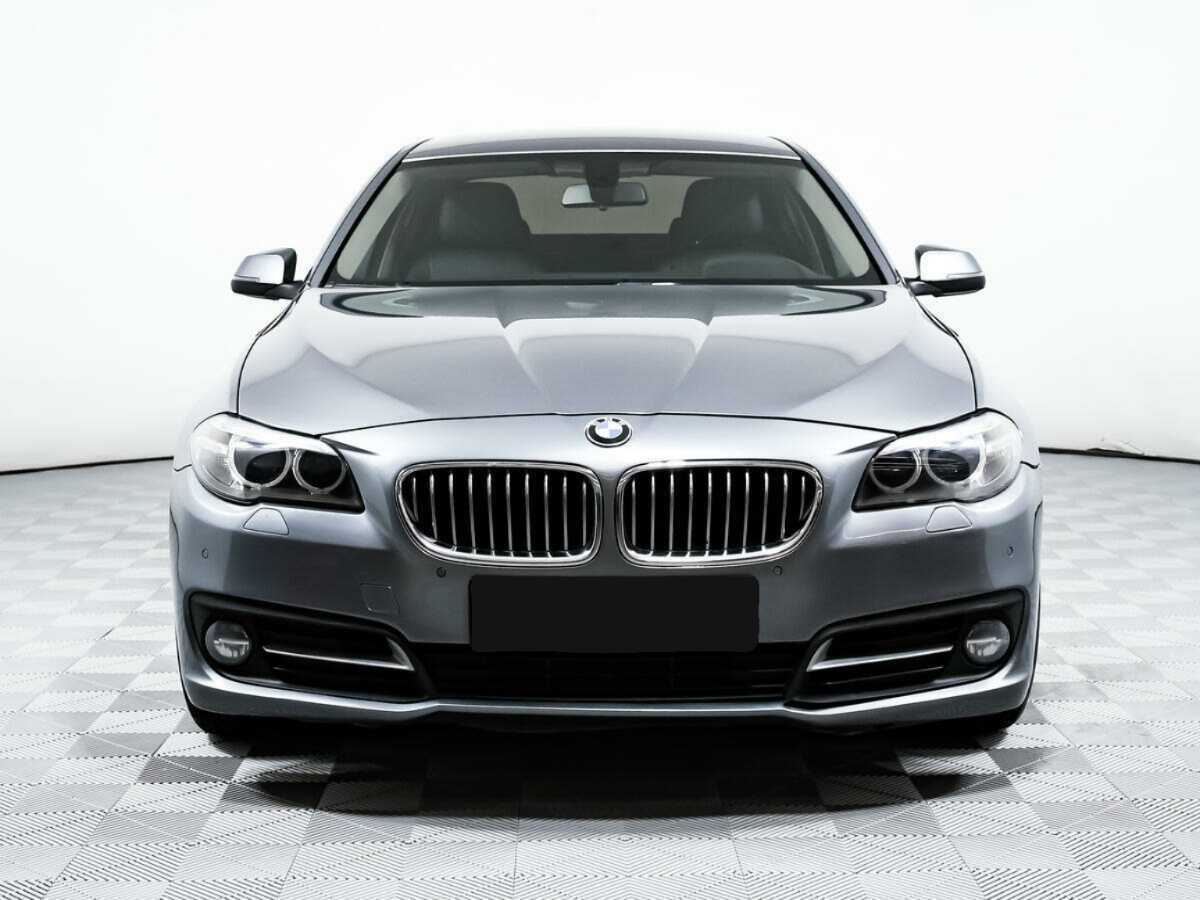 BMW 5 серии с пробегом — 2014 год. Фото: #1