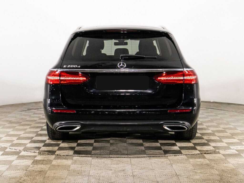 Mercedes-Benz E-Класс с пробегом — 2018 год. Фото: #5