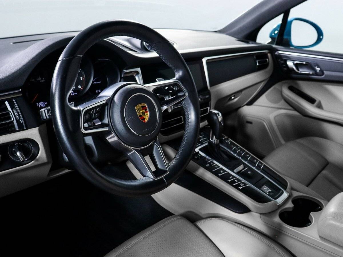 Porsche Macan с пробегом — 2020 год. Фото: #11