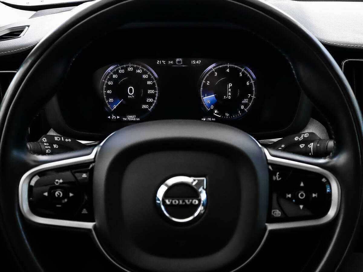 Volvo XC60 с пробегом — 2018 год. Фото: #15