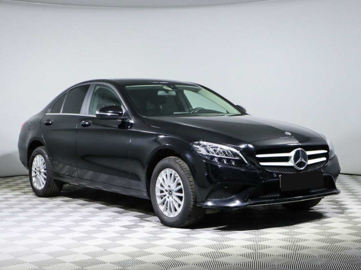 Mercedes-Benz C-Класс с пробегом — 2018 год. Фото: #2