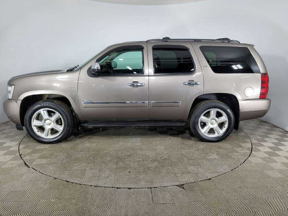 Chevrolet Tahoe с пробегом — 2013 год. Фото: #4
