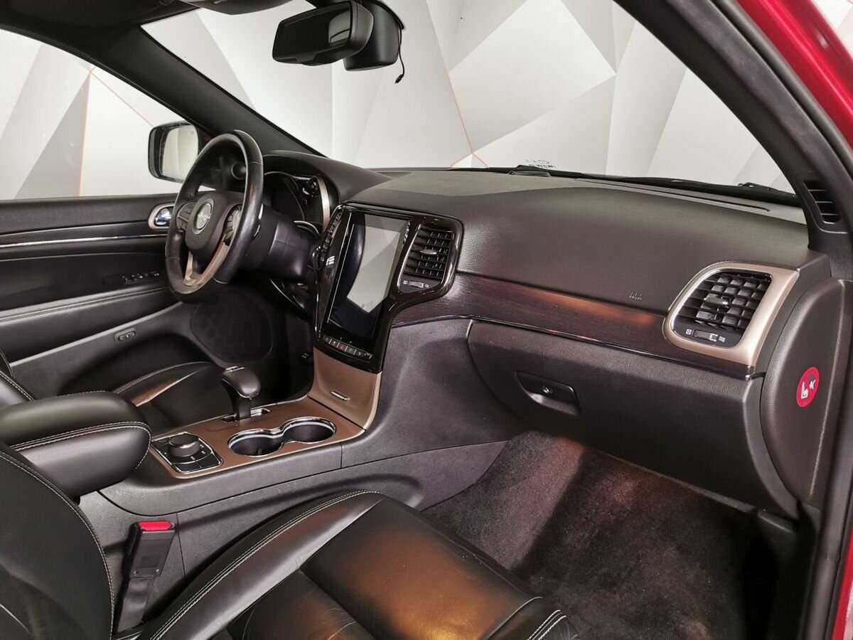 Jeep Grand Cherokee с пробегом — 2013 год. Фото: #8