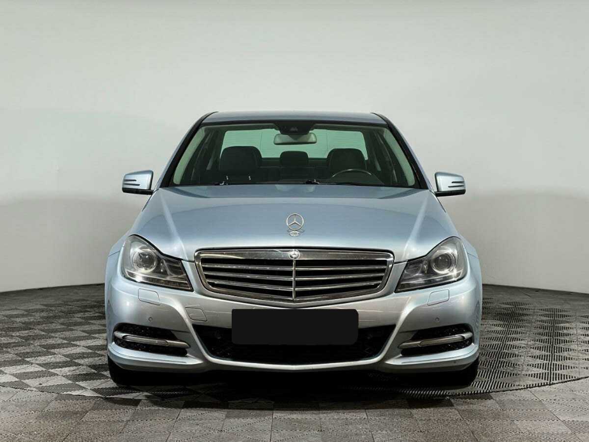 Mercedes-Benz C-Класс с пробегом — 2012 год. Фото: #1