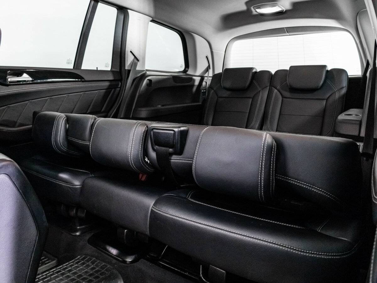 Mercedes-Benz GL-Класс с пробегом — 2014 год. Фото: #24