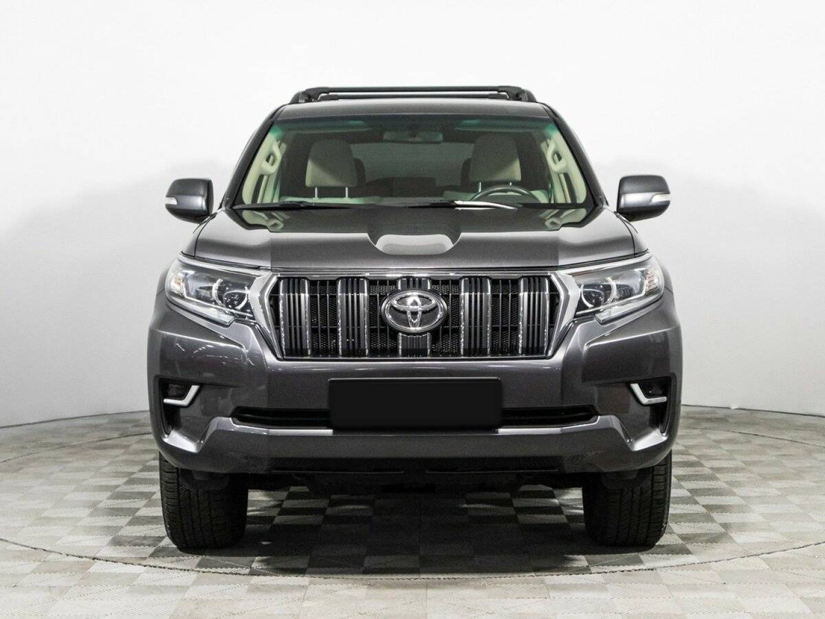 Toyota Land Cruiser Prado с пробегом — 2022 год. Фото: #1