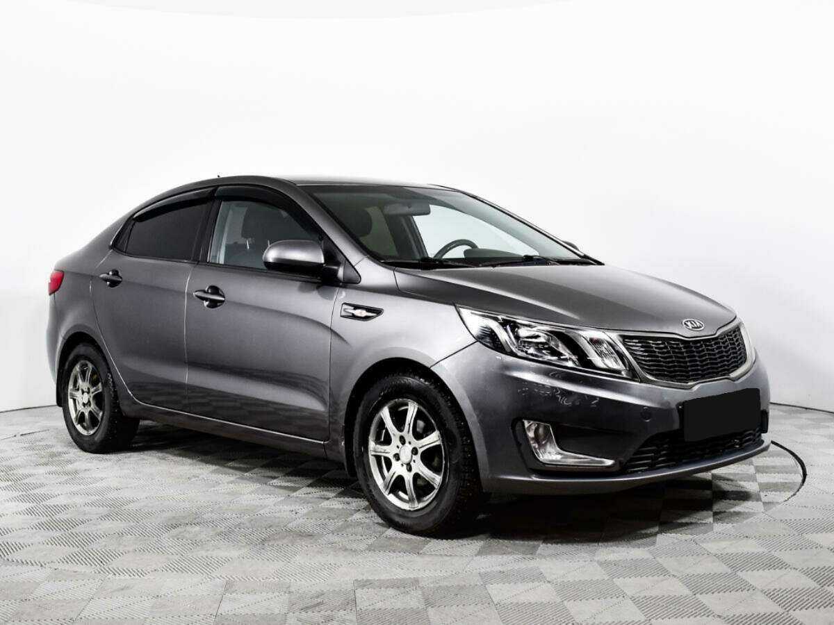 Kia Rio с пробегом — 2011 год. Фото: #2