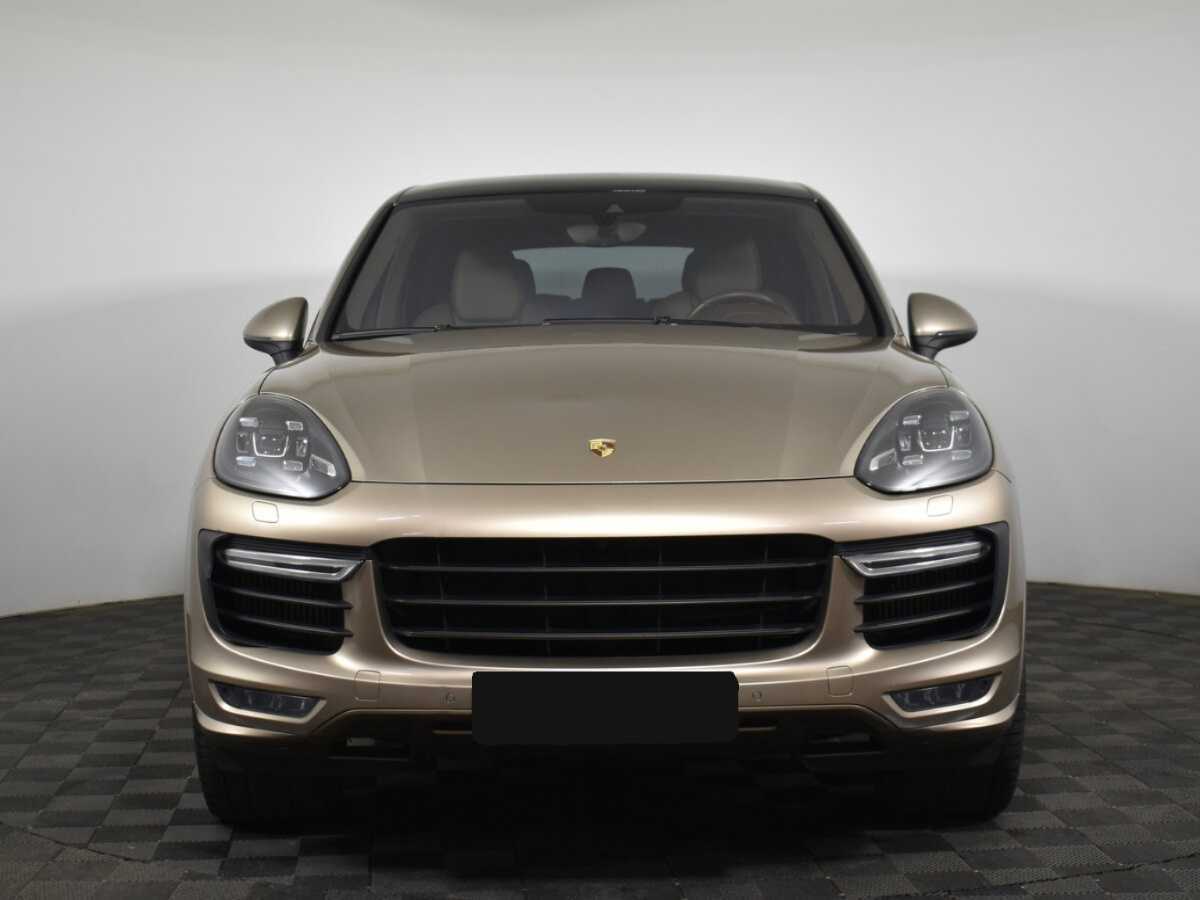 Porsche Cayenne с пробегом — 2015 год. Фото: #1