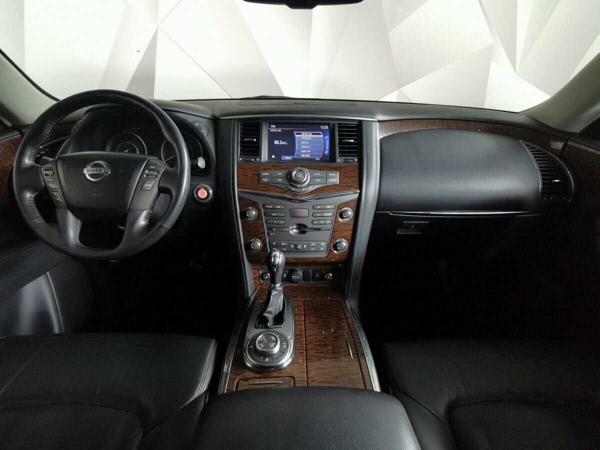 Nissan Patrol с пробегом — 2014 год. Фото: #9