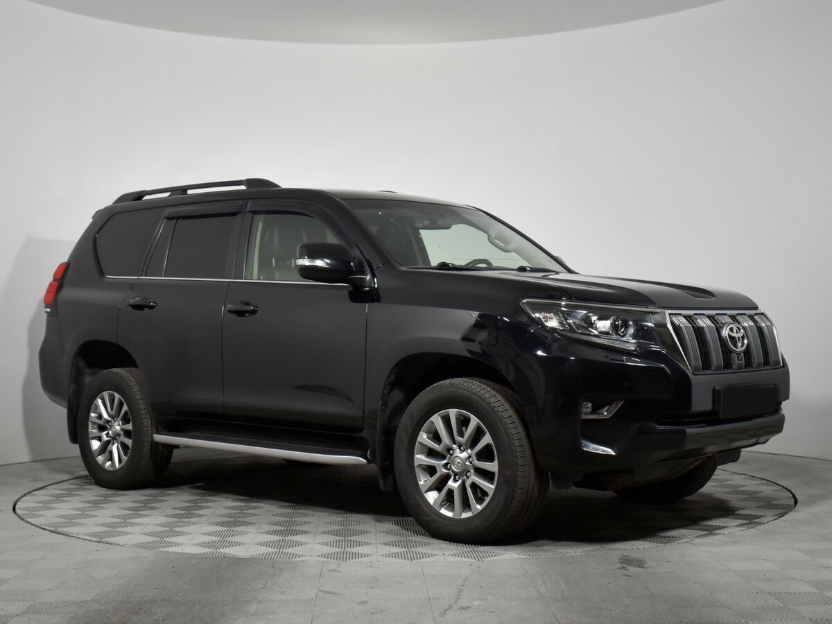 Toyota Land Cruiser Prado с пробегом — 2018 год. Фото: #2