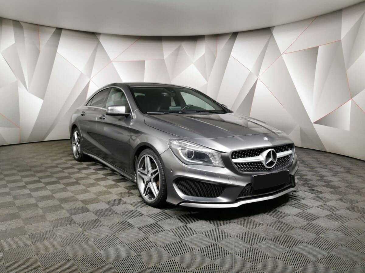 Mercedes-Benz CLA с пробегом — 2015 год. Фото: #2