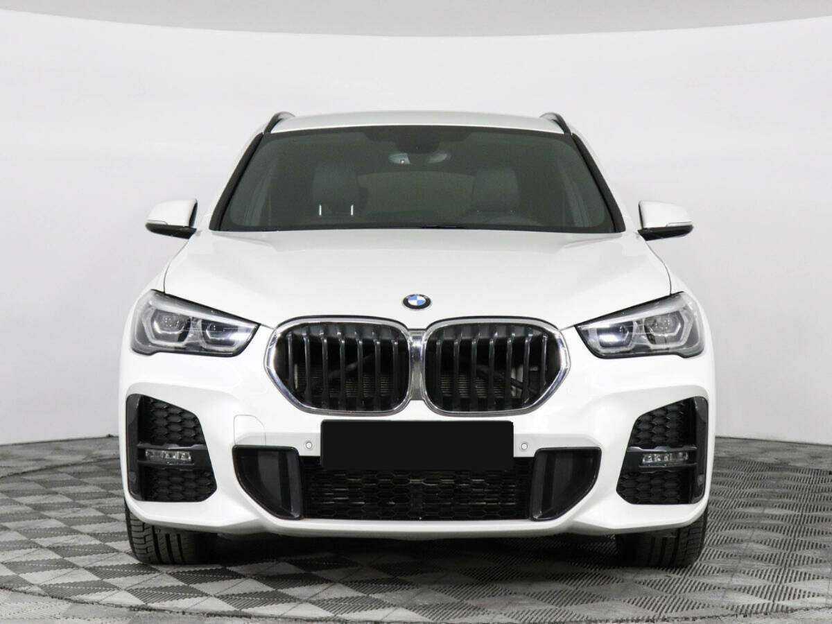 BMW X1 с пробегом — 2020 год. Фото: #2