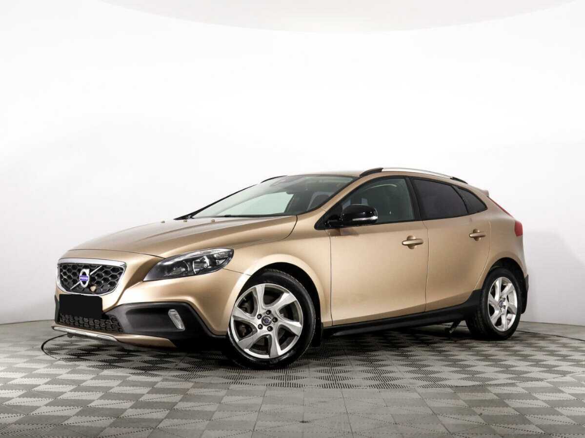 Volvo V40 Cross Country с пробегом — 2014 год. Посмотреть фото