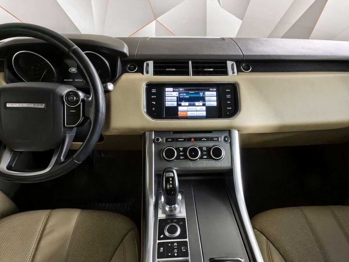 Land Rover Range Rover Sport с пробегом — 2014 год. Фото: #10