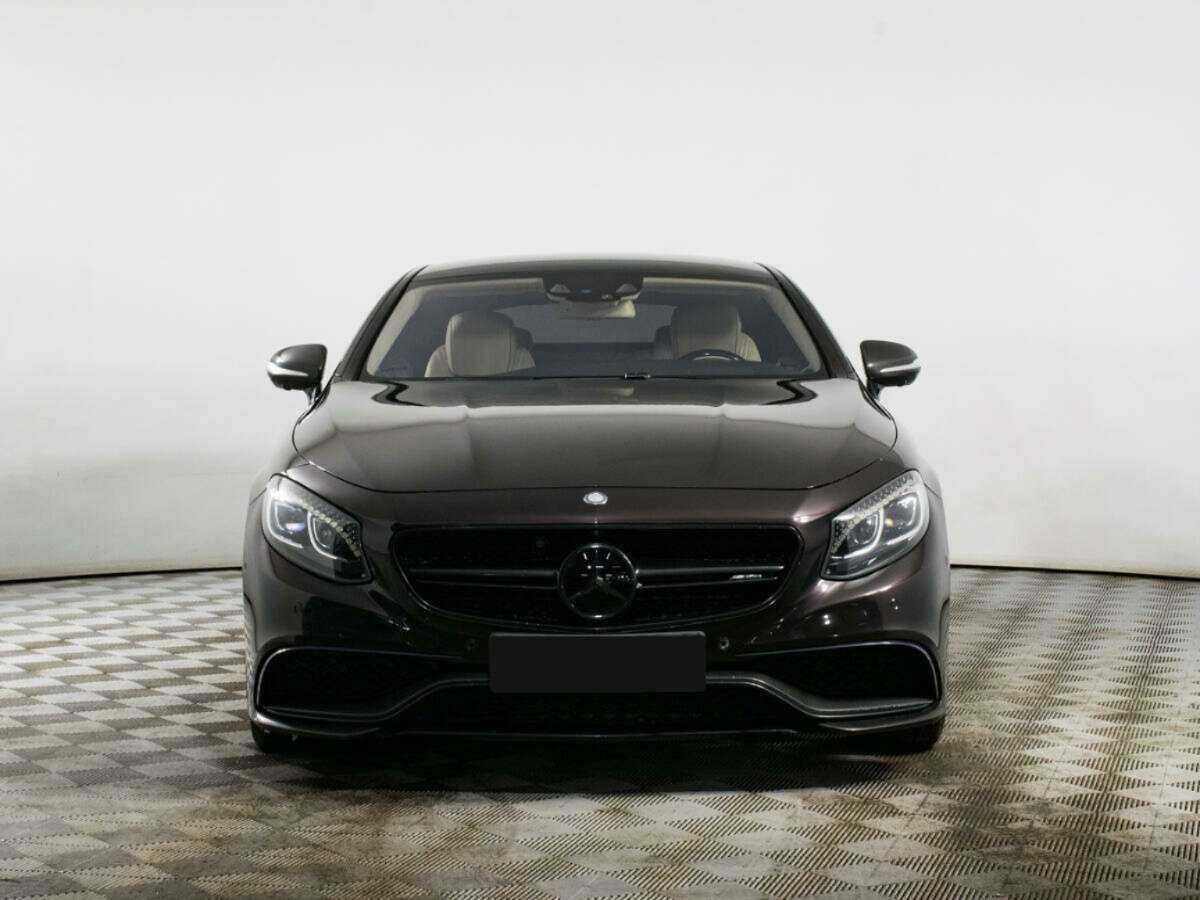 Mercedes-Benz S-Класс AMG с пробегом — 2015 год. Фото: #1