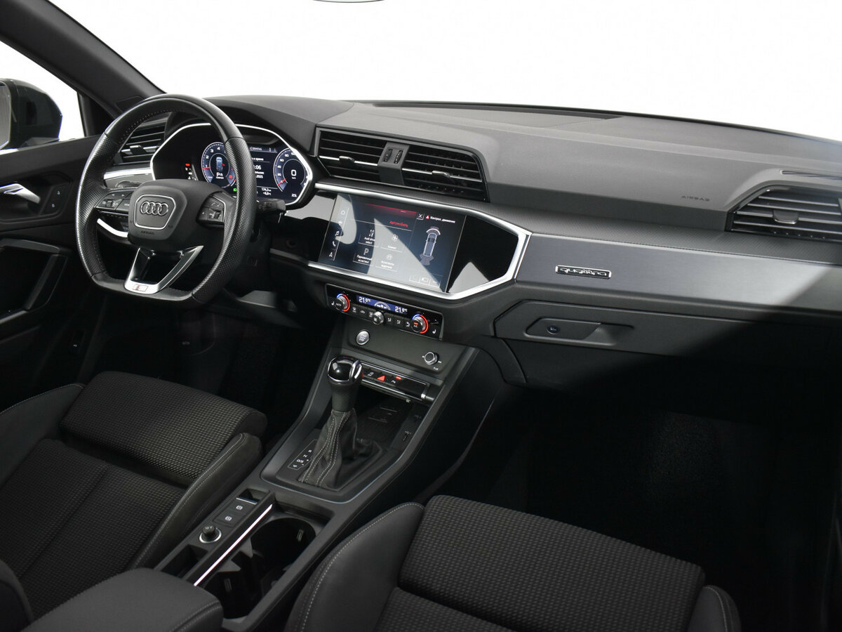 Audi Q3 с пробегом — 2019 год. Фото: #8
